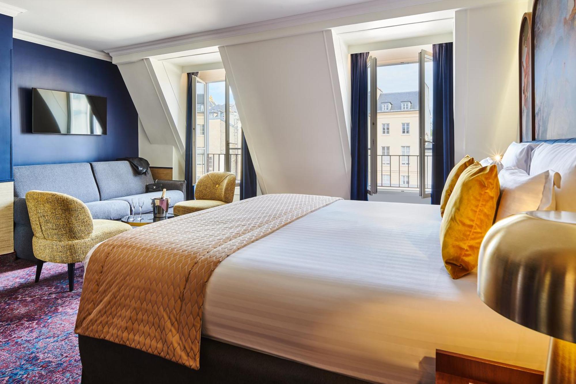 Le Hotel Versailles