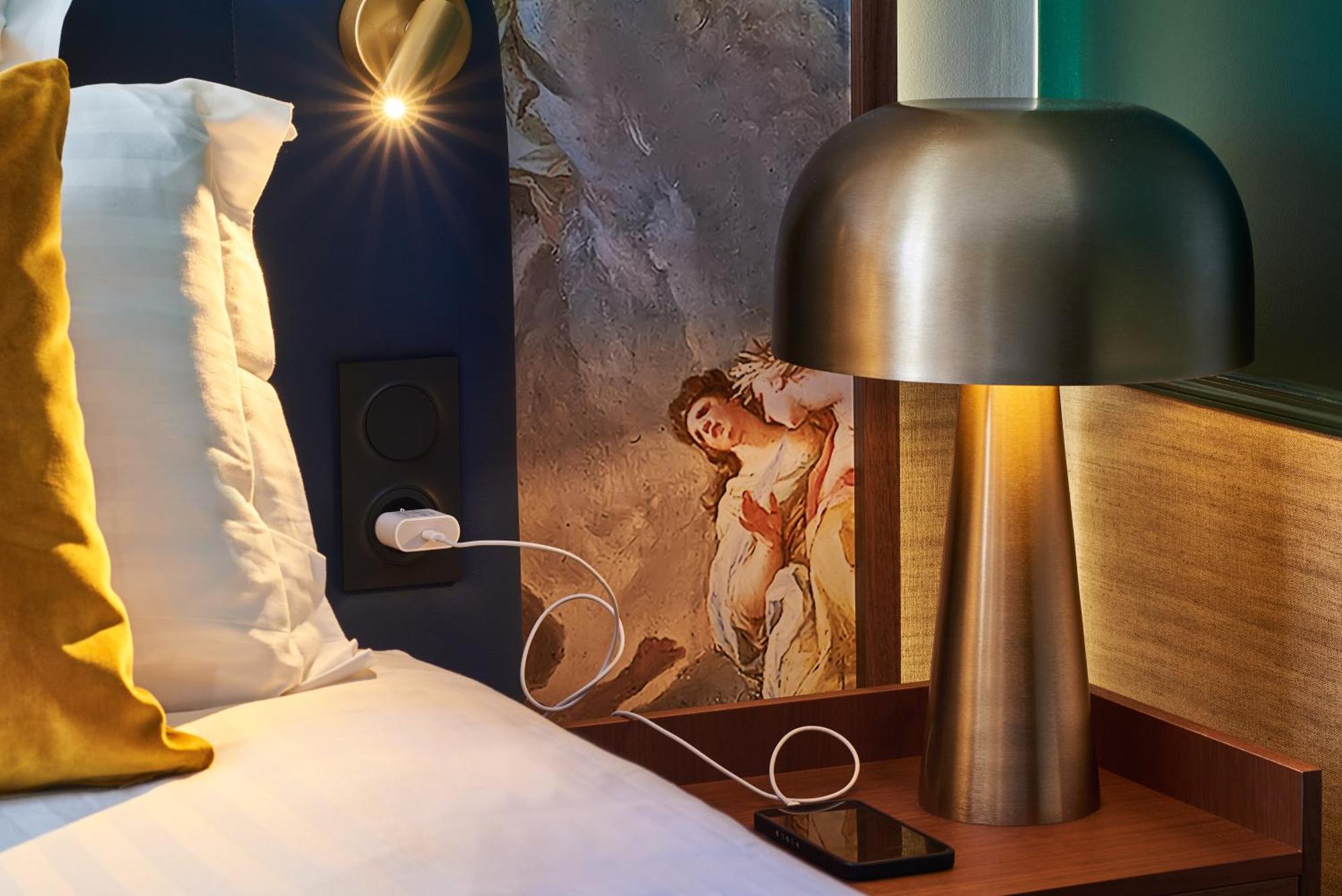 Le Hotel