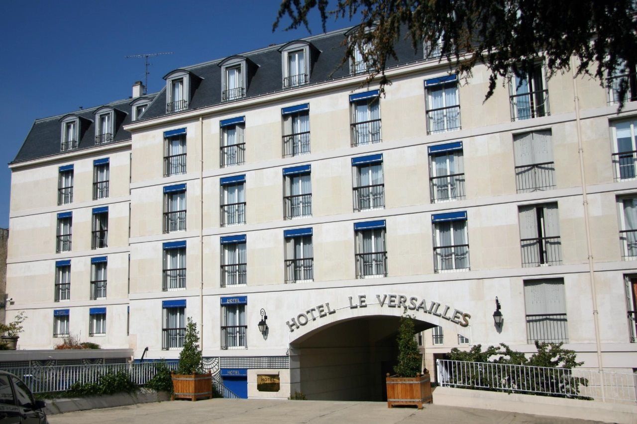 Le Hotel 4*
